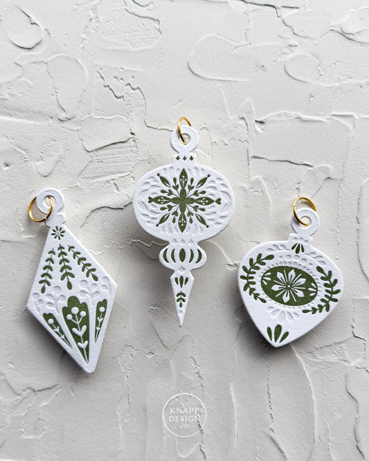 Letterpress Ornament • Diamond • White/Green