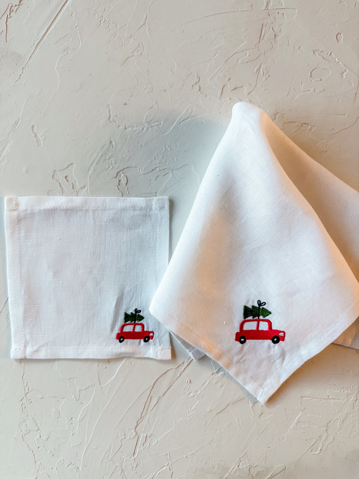Embroidered Holiday Linen Dinner Napkins