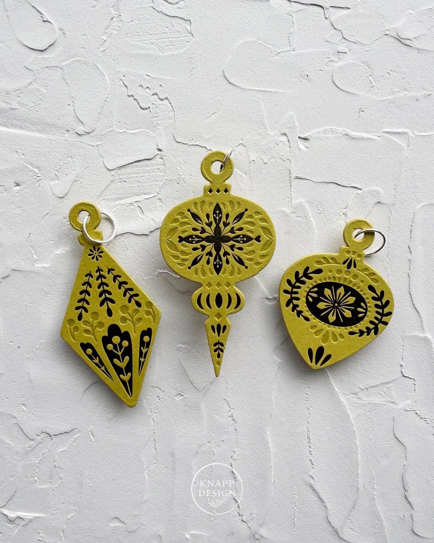 Letterpress Ornament • Vintage • Chartreuse