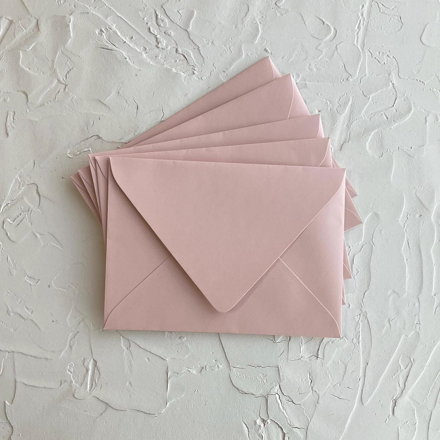 KEAYKOLOUR Old Rose A7 UNGUMMED Euro-flap envelopes - Pack of 5