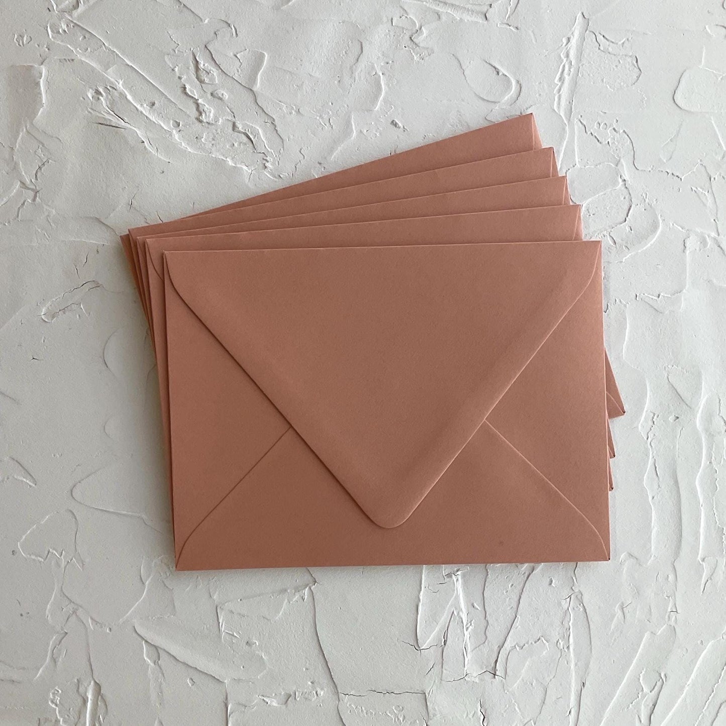ANNOUNCEMENT CONVERTERS Terracotta Nudes A7.5 Euro-flap envelopes - Pack of 5