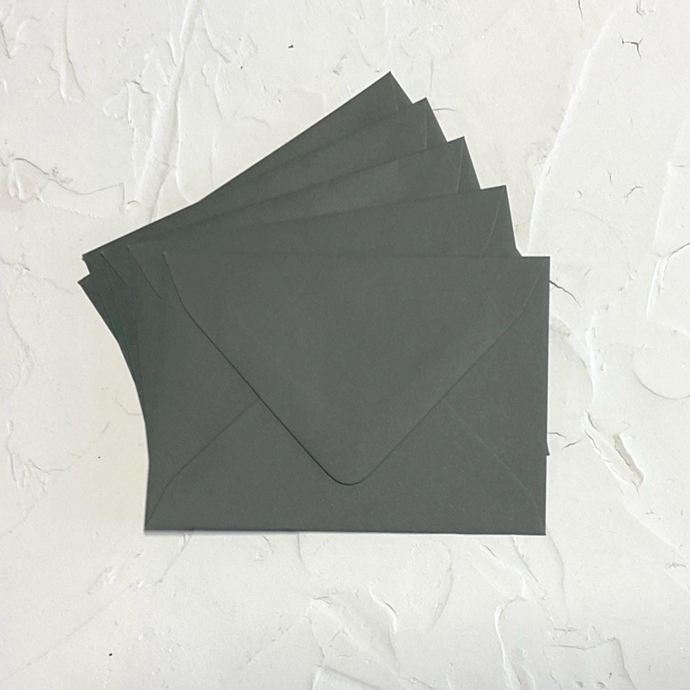 KEAYKOLOUR Sequoia Green 4-bar Euro-flap envelopes - Pack of 5